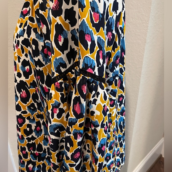 Jade Melody Tam Leopard Print Tie Neck, Ladder Trim Raglan Balloon Sleeve Blouse - Picture 5 of 6